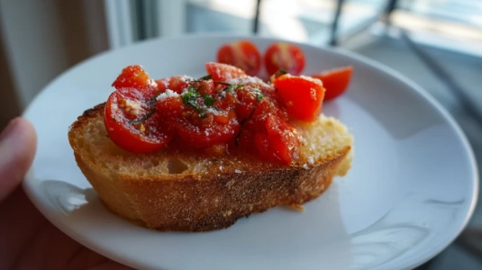 Pa amb tomàquet med riven tomat och olivolja på rostat bröd